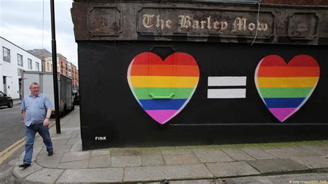 İ­r­l­a­n­d­a­ ­E­ş­c­i­n­s­e­l­ ­E­v­l­i­l­i­ğ­e­ ­E­v­e­t­ ­D­e­d­i­